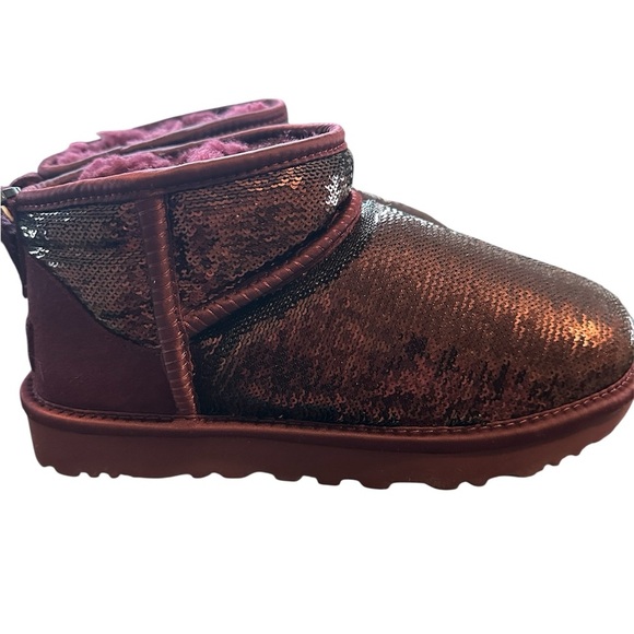 UGG CLASSIC ULTRA MINI MIRROR BALL WILD GRAPE SEQUIN SPARKLE BOOT SIZE 6 WOMEN - Picture 6 of 6